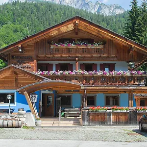 https://al-mughetto.hotelinveneto.com