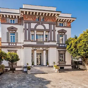 https://hotel-milano-sanremo.hotelitalianriviera.com